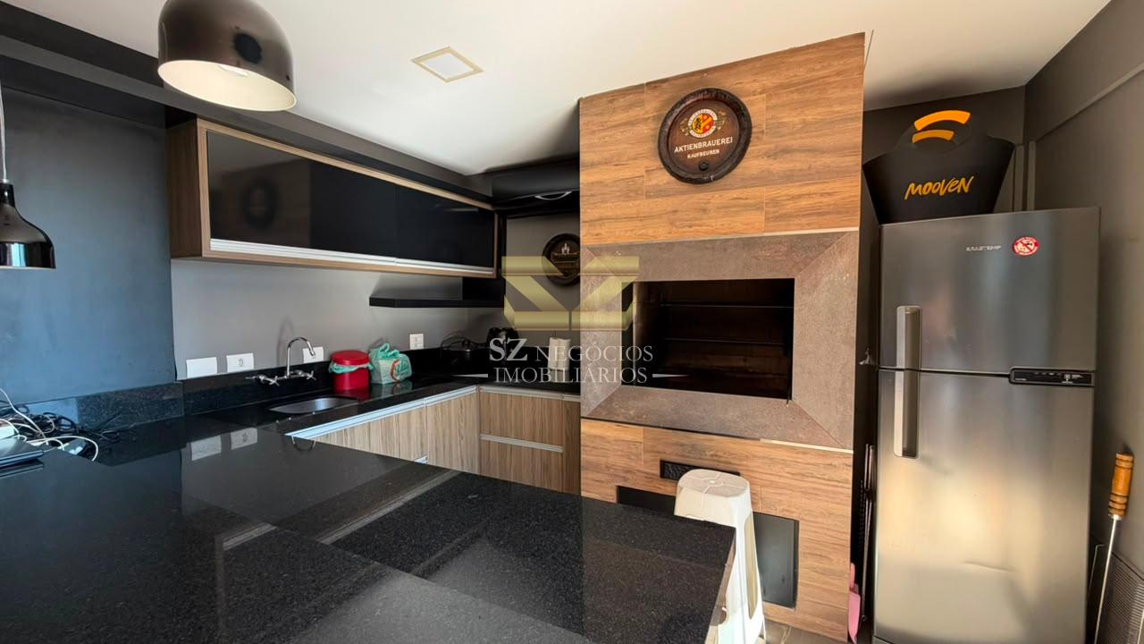 COBERTURA DUPLEX MOBILIADA À VENDA NO EDIFÍCIO RESIDENCIAL FERNANDA - FOZ