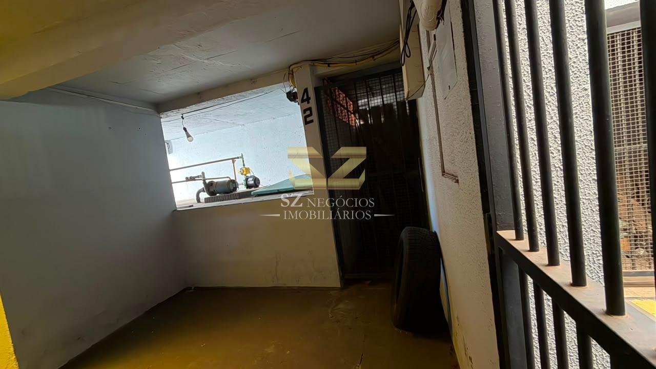COBERTURA DUPLEX MOBILIADA À VENDA NO EDIFÍCIO RESIDENCIAL FERNANDA - FOZ