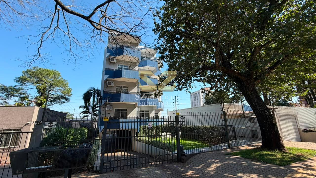 COBERTURA DUPLEX MOBILIADA À VENDA NO EDIFÍCIO RESIDENCIAL FERNANDA - FOZ