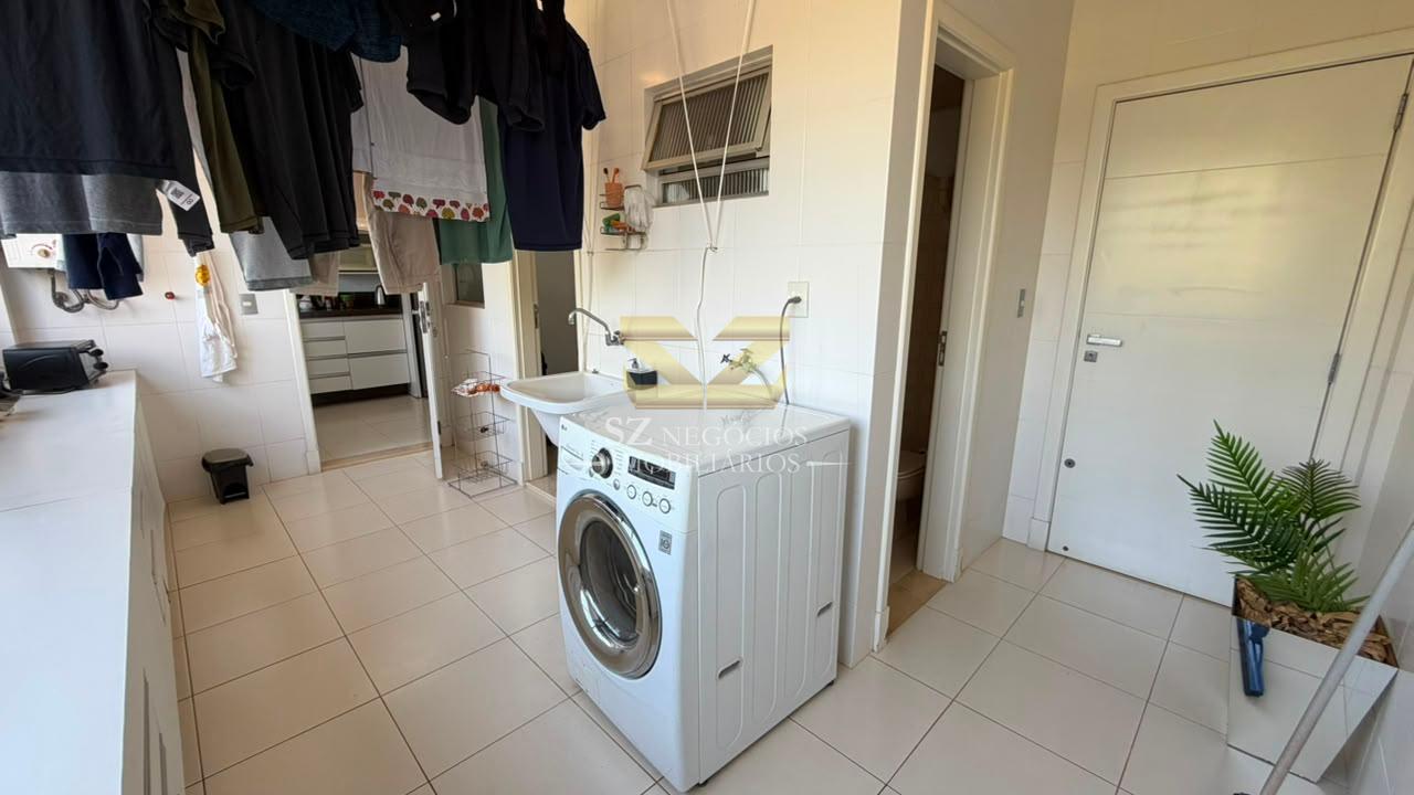 Cobertura Duplex Mobiliada para locação no Edifício Residencial Fernanda, Centro Foz do Iguaçu - Pr.