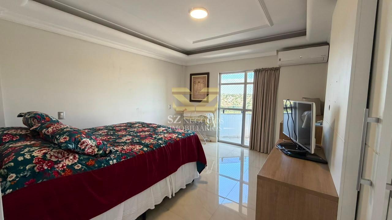 Cobertura Duplex Mobiliada para locação no Edifício Residencial Fernanda, Centro Foz do Iguaçu - Pr.