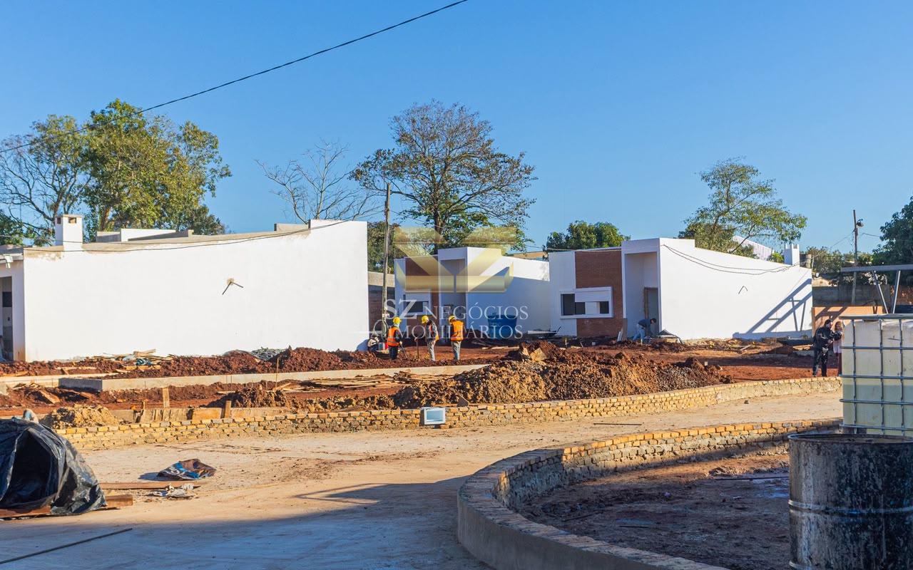 CASAS À VENDA COM 2 E 3 DORMITÓRIOS CONDOMÍNIO ARBOLIA, KM8 CIUDAD DEL ESTE - PARAGUAI