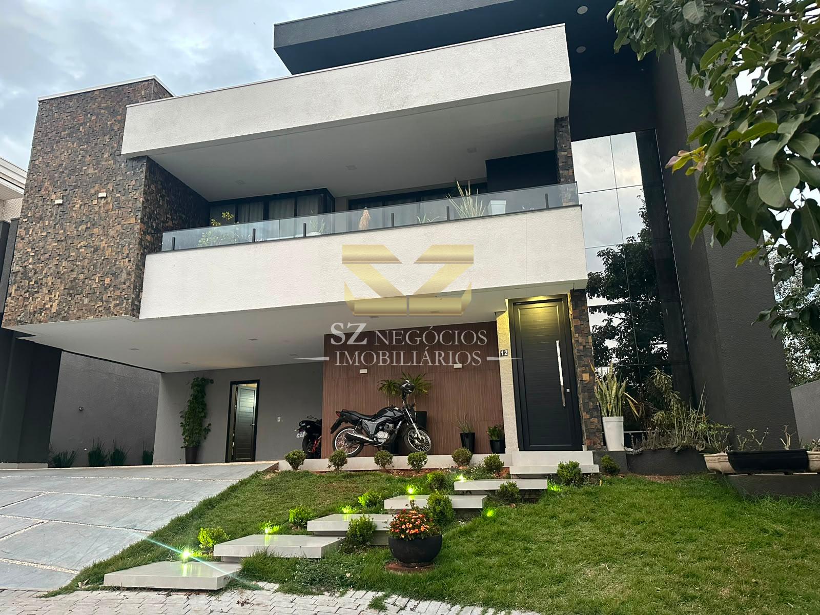 SOBRADO MOBILIADO  COM 5 DORMITORIOS PARA LOCAÇÃO - FOZ DO IGUAÇU