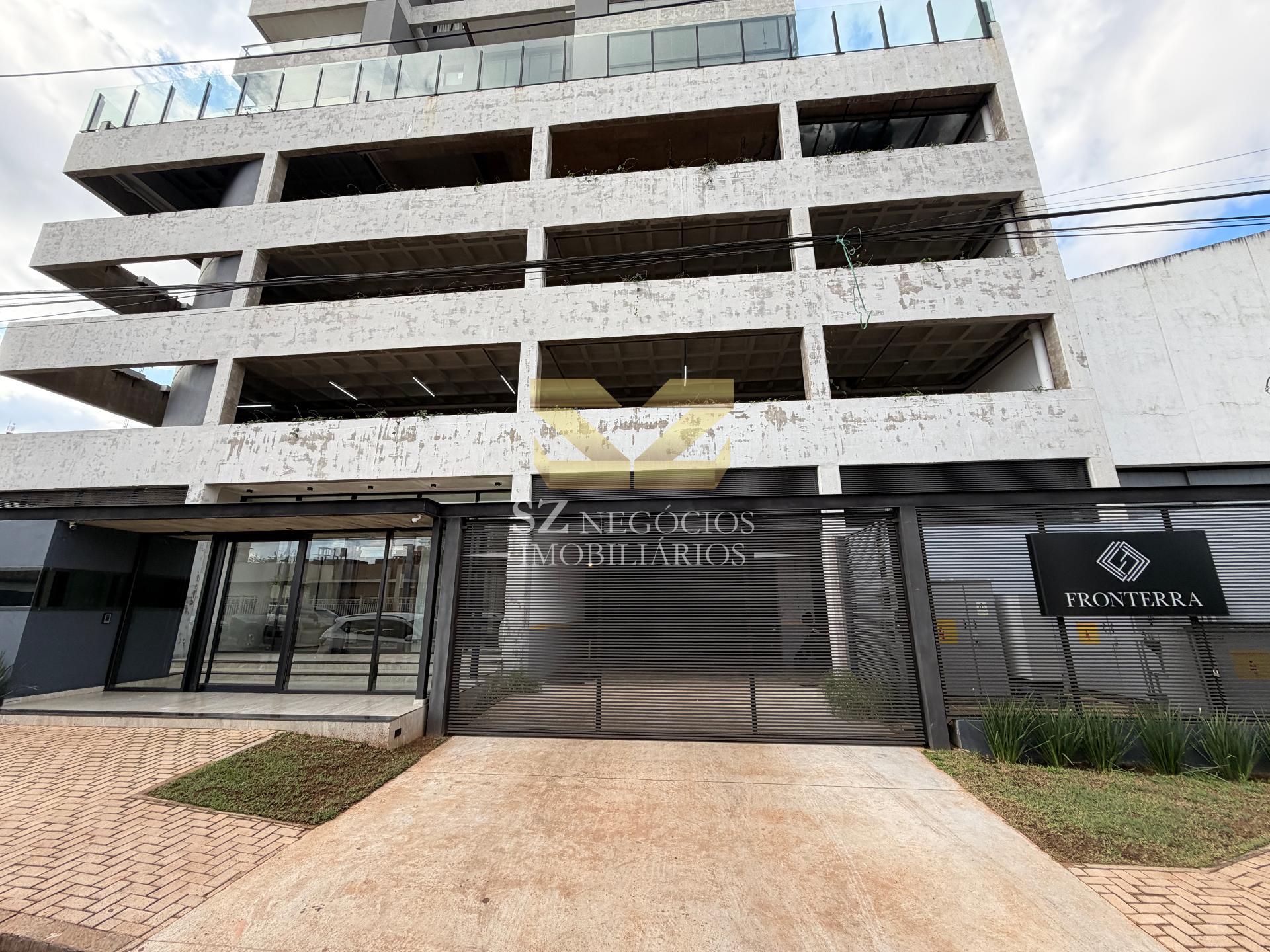 APARTAMENTO À VENDA NO EDIFÍCIO FRONTERRA  - KM 4 CIUDAD DEL ESTE - PARAGUAI