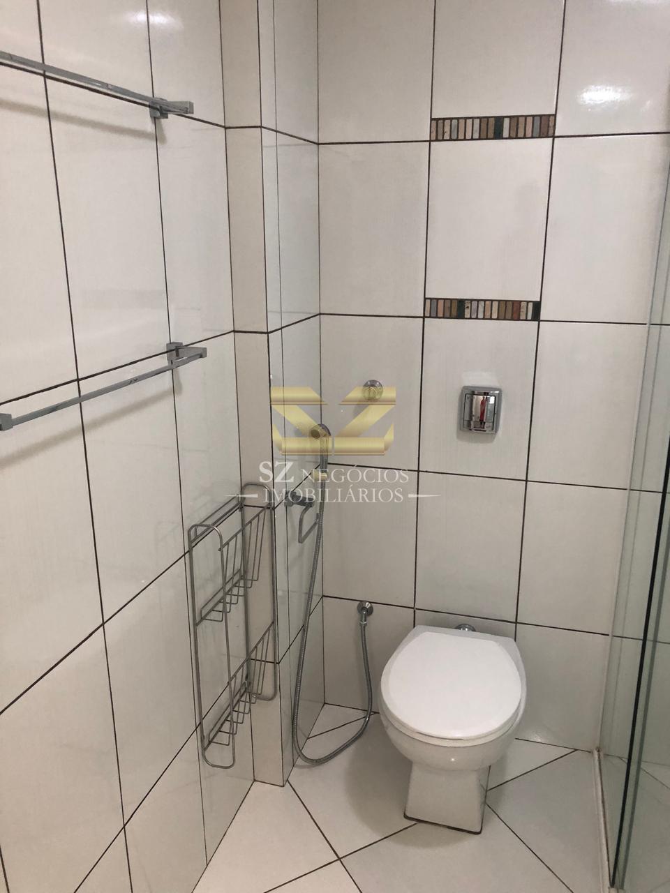 APARTAMENTO À VENDA COM 02 DORMITÓRIOS NO EDIFÍCIO LYON, FOZ DO IGUAÇU - PR