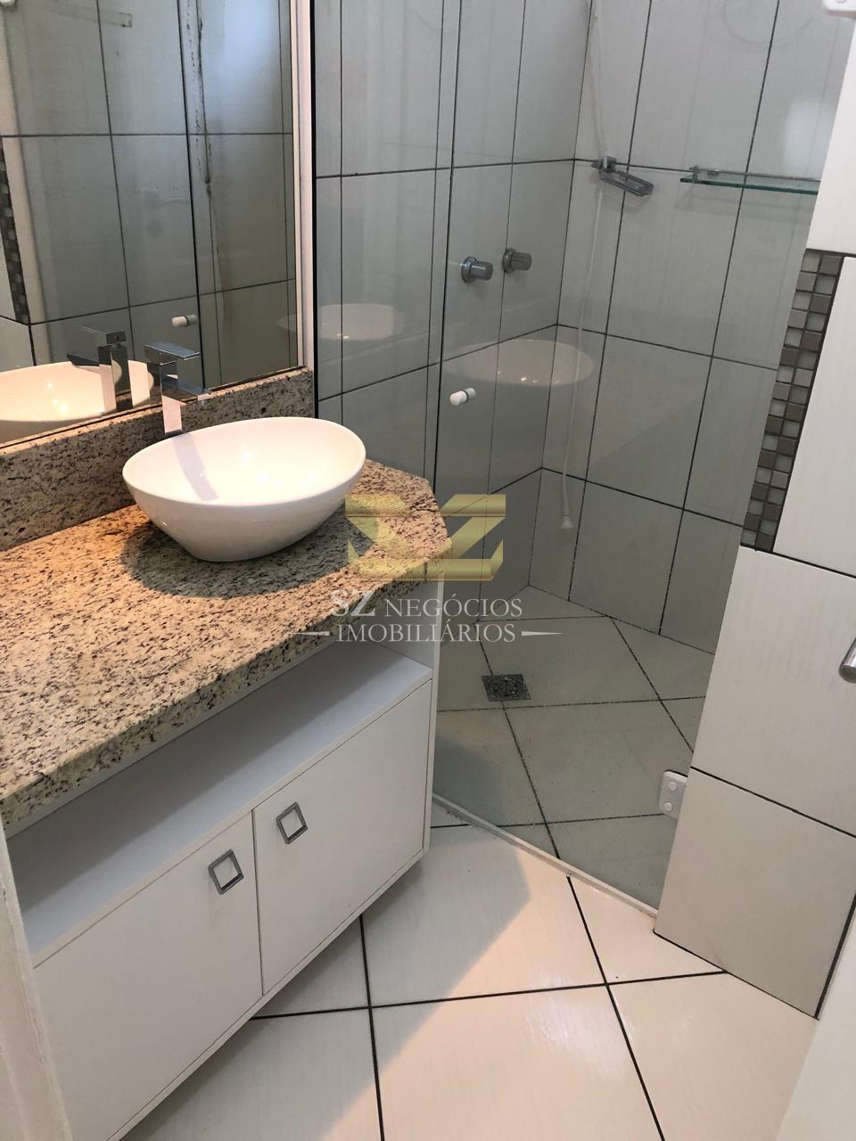 APARTAMENTO À VENDA COM 02 DORMITÓRIOS NO EDIFÍCIO LYON, FOZ DO IGUAÇU - PR