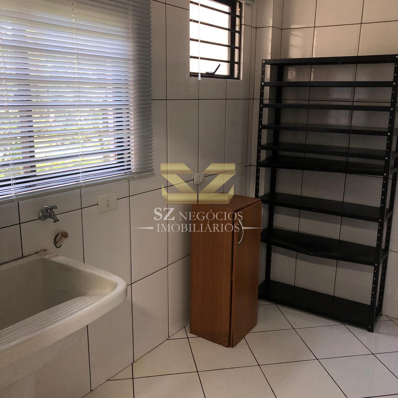 APARTAMENTO À VENDA COM 02 DORMITÓRIOS NO EDIFÍCIO LYON, FOZ DO IGUAÇU - PR