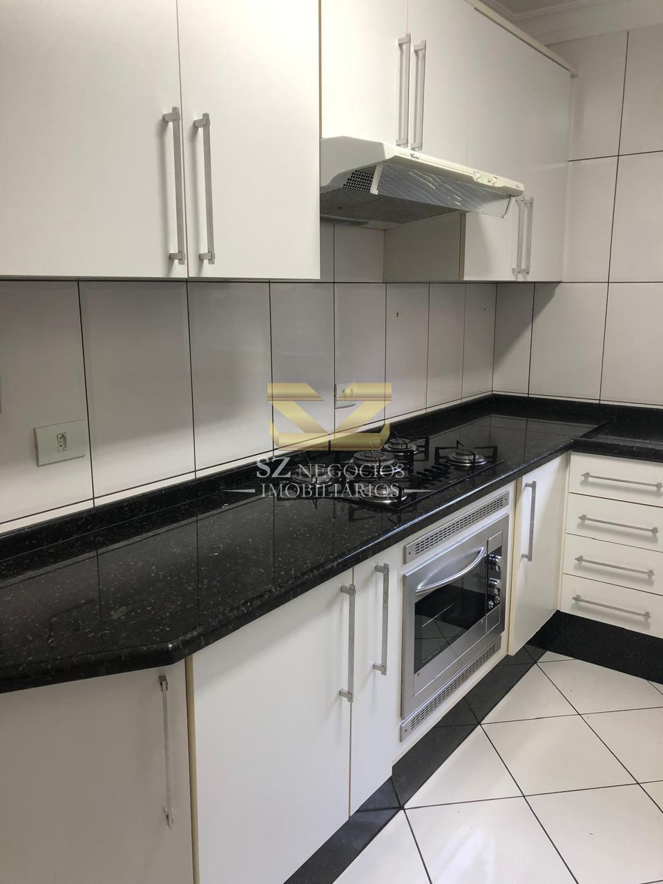 APARTAMENTO À VENDA COM 02 DORMITÓRIOS NO EDIFÍCIO LYON, FOZ DO IGUAÇU - PR