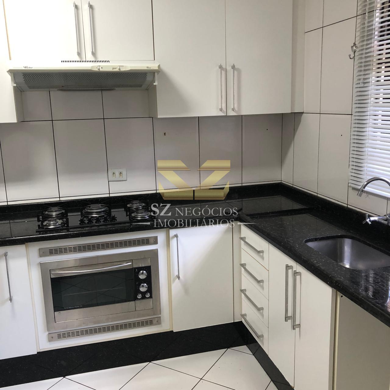 APARTAMENTO À VENDA COM 02 DORMITÓRIOS NO EDIFÍCIO LYON, FOZ DO IGUAÇU - PR