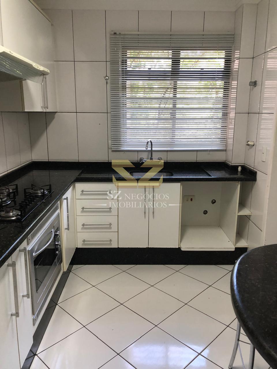 APARTAMENTO À VENDA COM 02 DORMITÓRIOS NO EDIFÍCIO LYON, FOZ DO IGUAÇU - PR