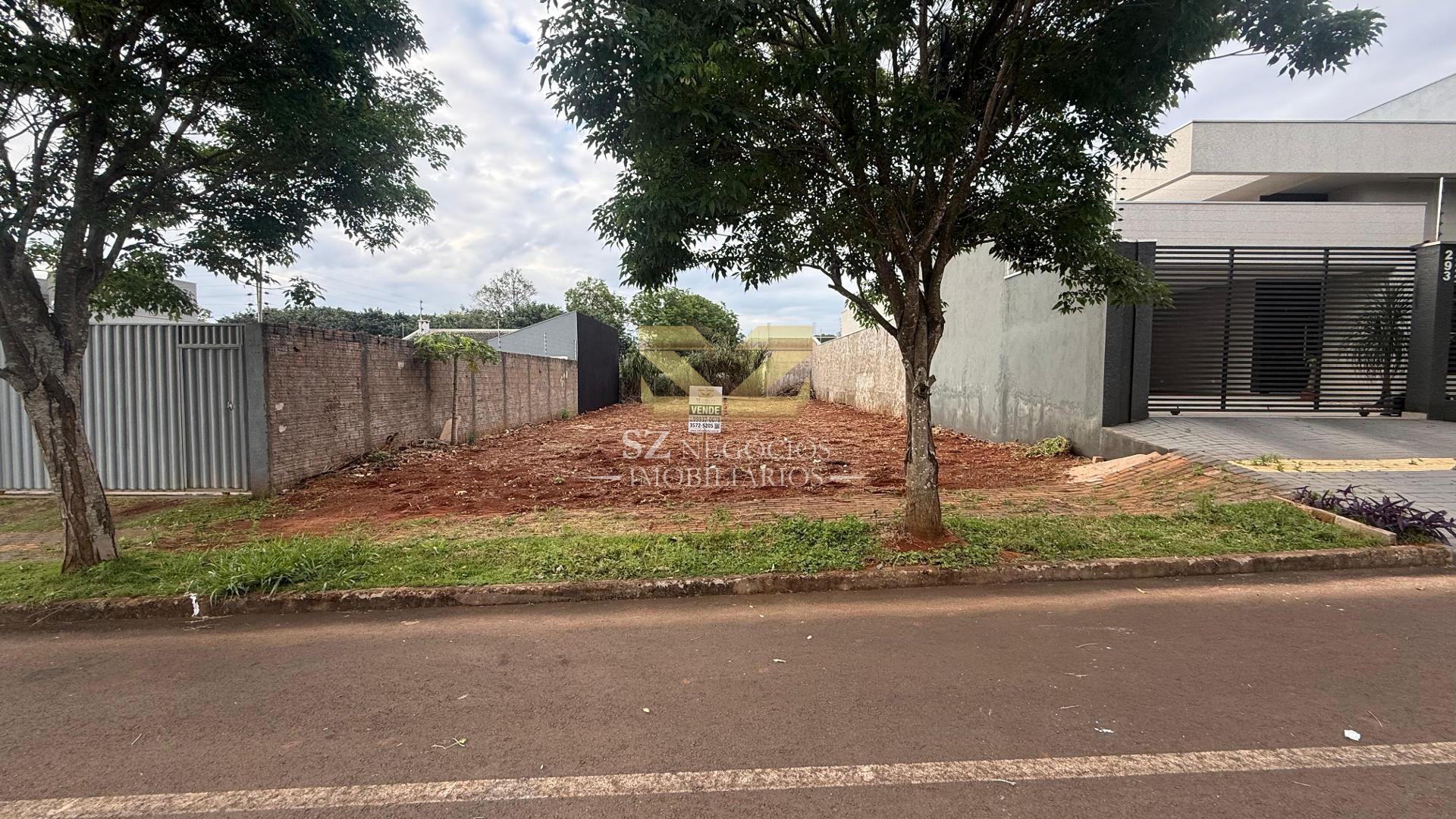 TERRENO À VENDA COM 330,80M² NO LOTEAMENTO BÉRGAMO, FOZ DO IGUAÇU - PR