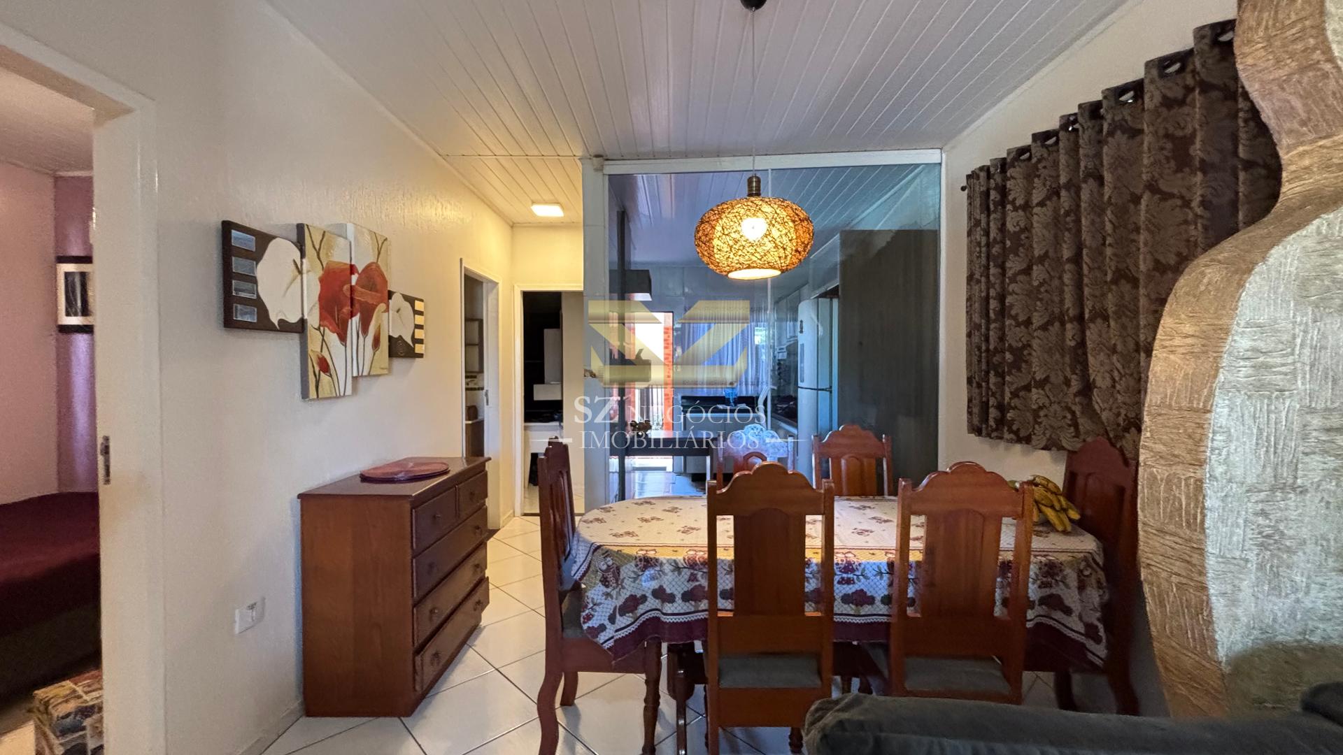 CASA PARA VENDA LOCALIZADA NO JARDIM IPÊ III - FOZ DO IGUAÇUPR.