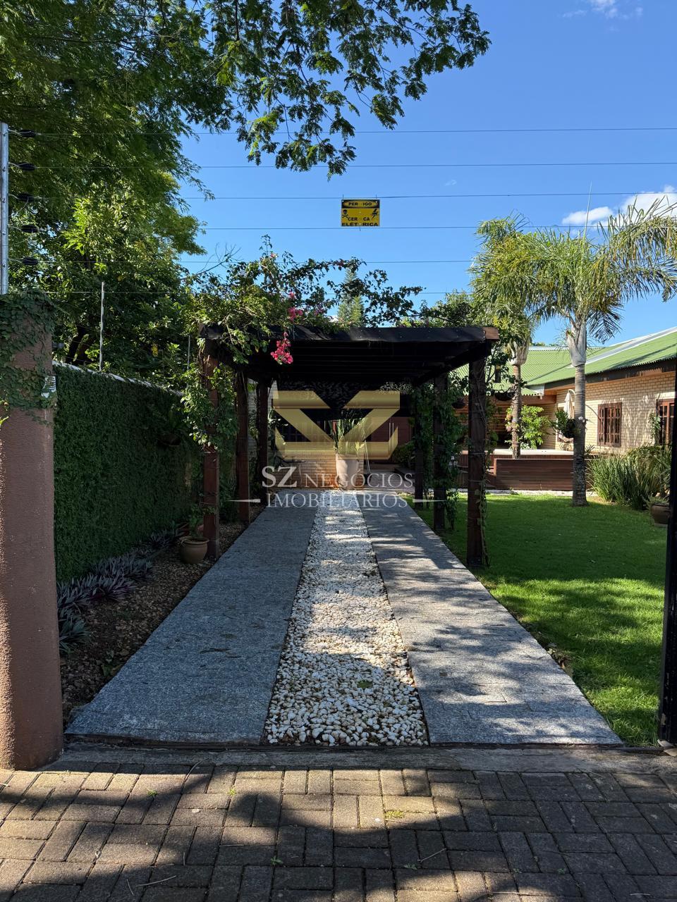 CASA À VENDA LOCALIZADA NO JARDIM DUARTE, FOZ DO IGUAÇU - PR