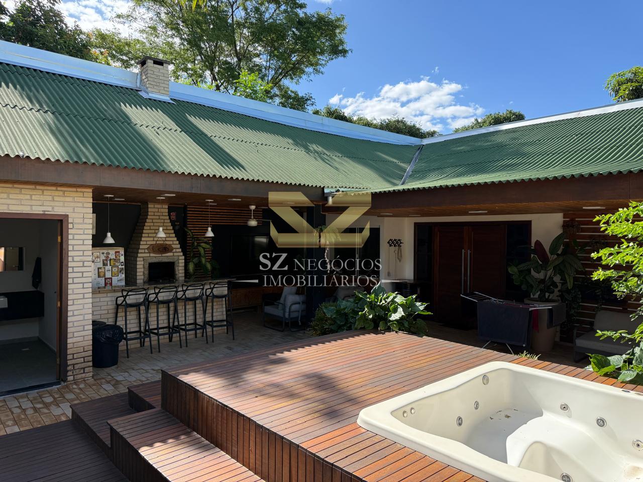 CASA À VENDA LOCALIZADA NO JARDIM DUARTE, FOZ DO IGUAÇU - PR