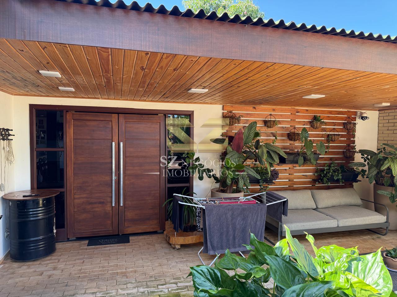 CASA À VENDA LOCALIZADA NO JARDIM DUARTE, FOZ DO IGUAÇU - PR