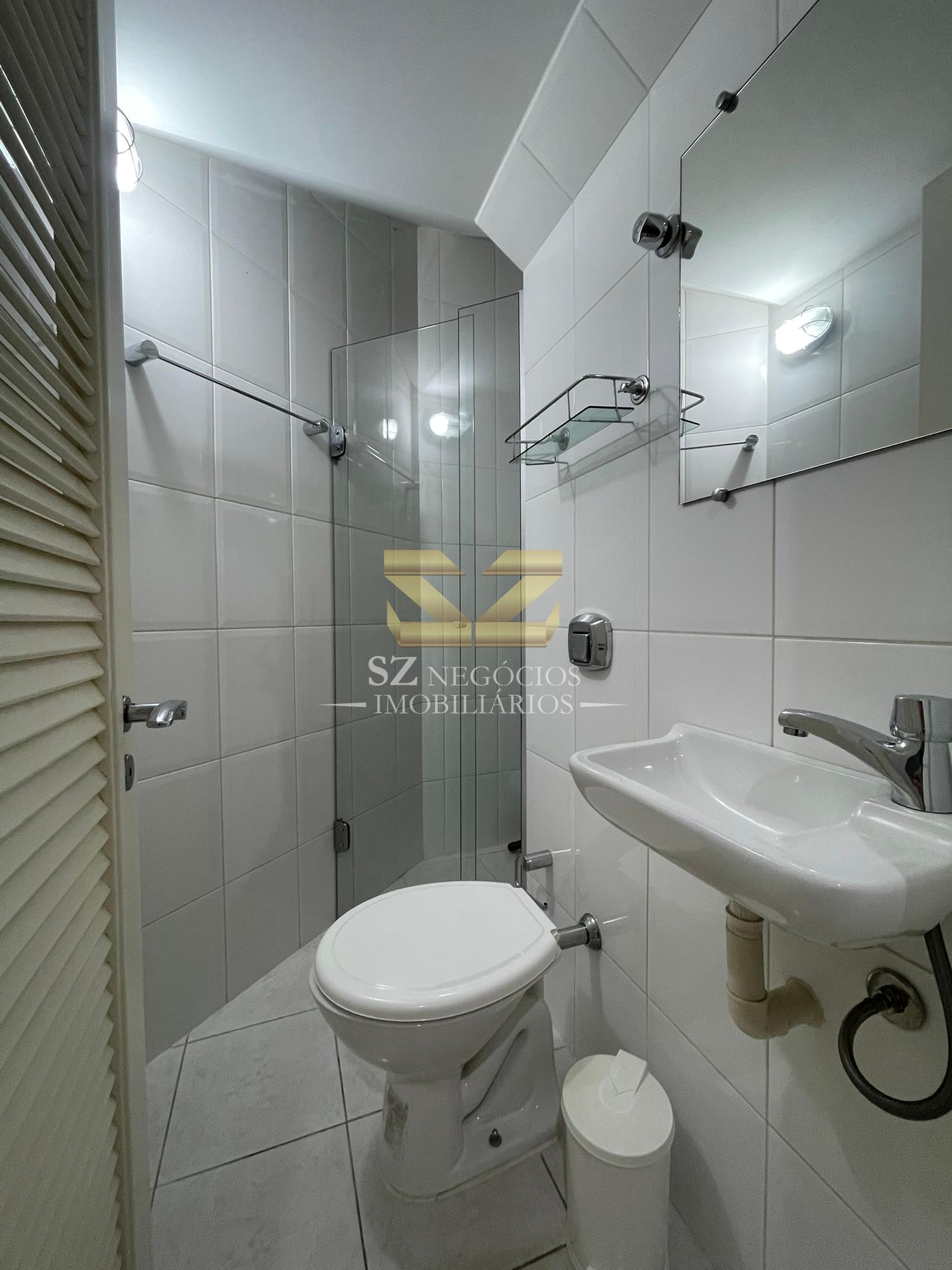 COBERTURA DUPLEX - EDIFÍCIO COUNTRY VILLE -VILA MARACANÃ, FOZ DO IGUAÇU-PR