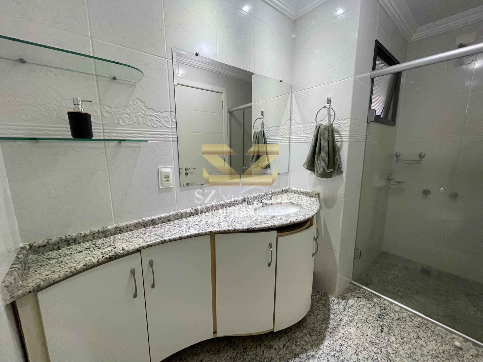 COBERTURA DUPLEX - EDIFÍCIO COUNTRY VILLE -VILA MARACANÃ, FOZ DO IGUAÇU-PR