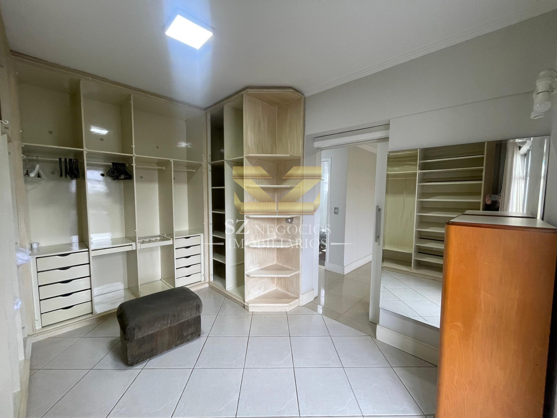 Cobertura Duplex Mobiliada para locação no Edifício Residencial Fernanda, Centro Foz do Iguaçu - Pr.