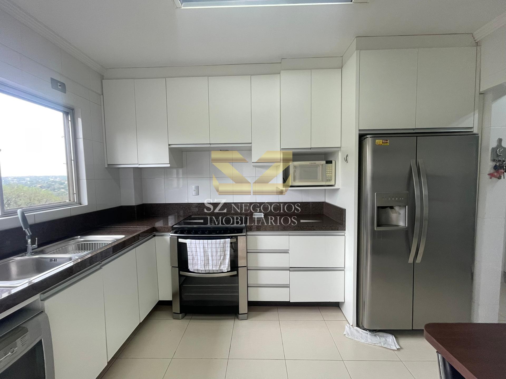 Cobertura Duplex Mobiliada para locação no Edifício Residencial Fernanda, Centro Foz do Iguaçu - Pr.