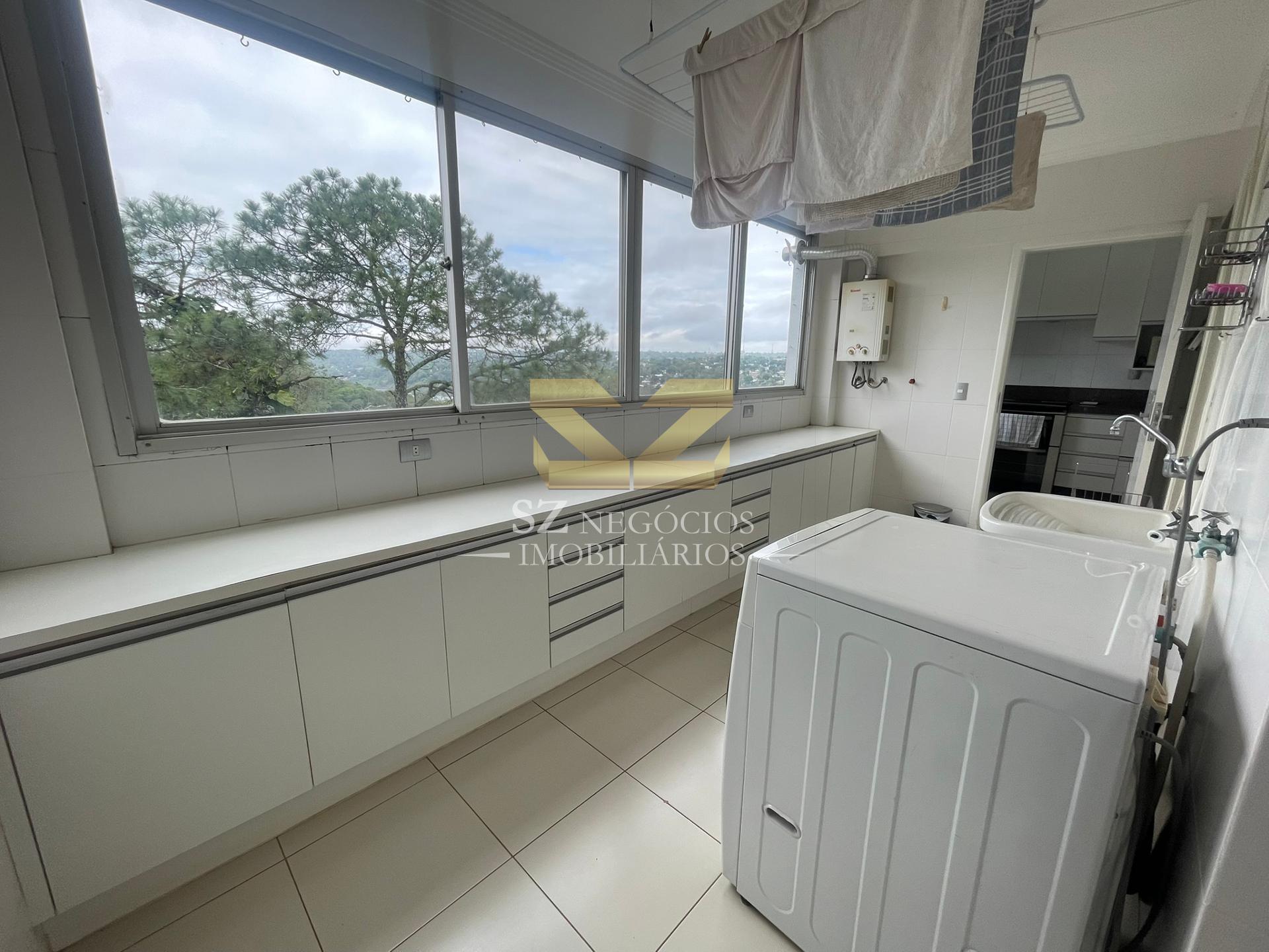 Cobertura Duplex Mobiliada para locação no Edifício Residencial Fernanda, Centro Foz do Iguaçu - Pr.