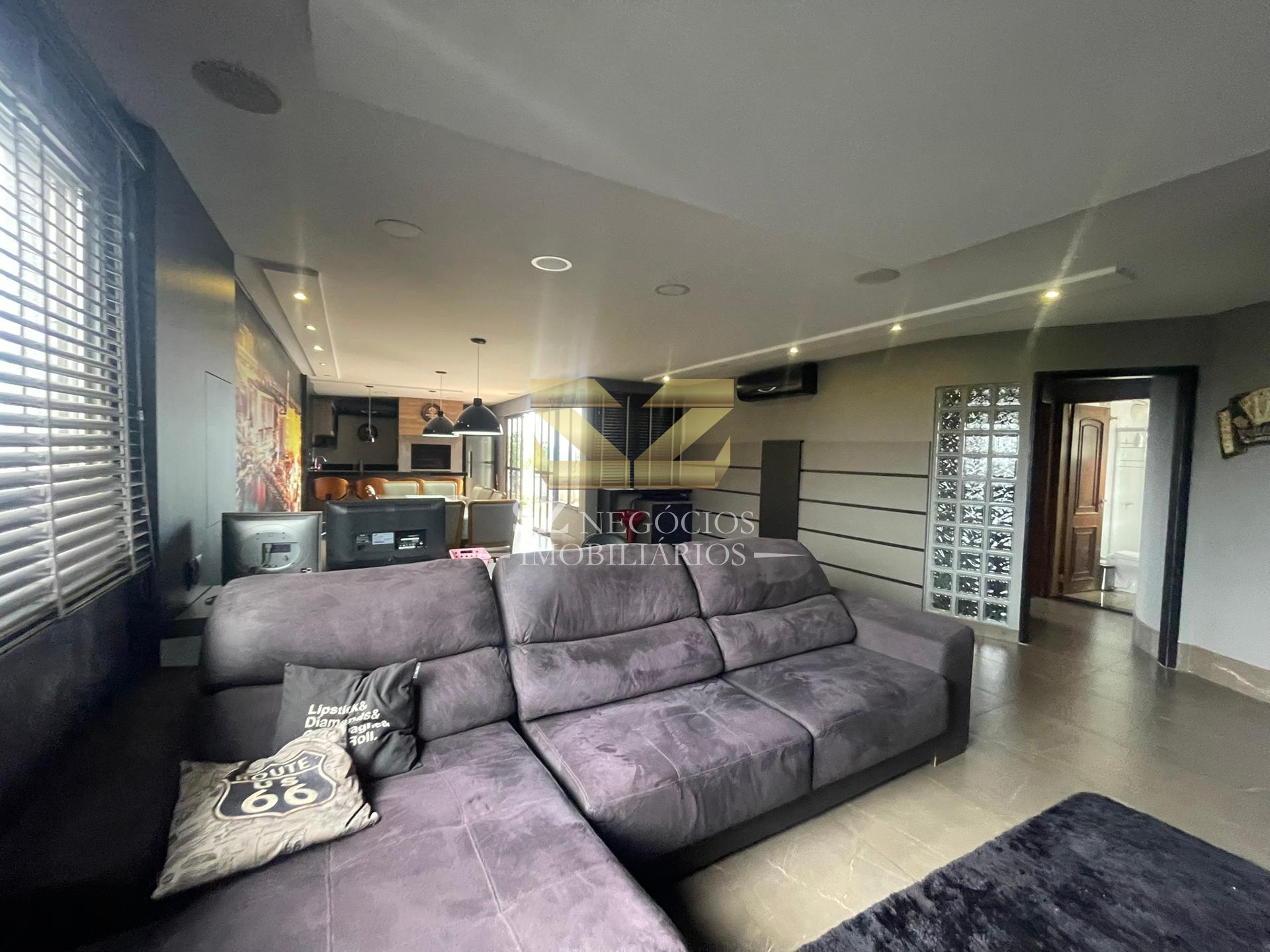 Cobertura Duplex Mobiliada para locação no Edifício Residencial Fernanda, Centro Foz do Iguaçu - Pr.