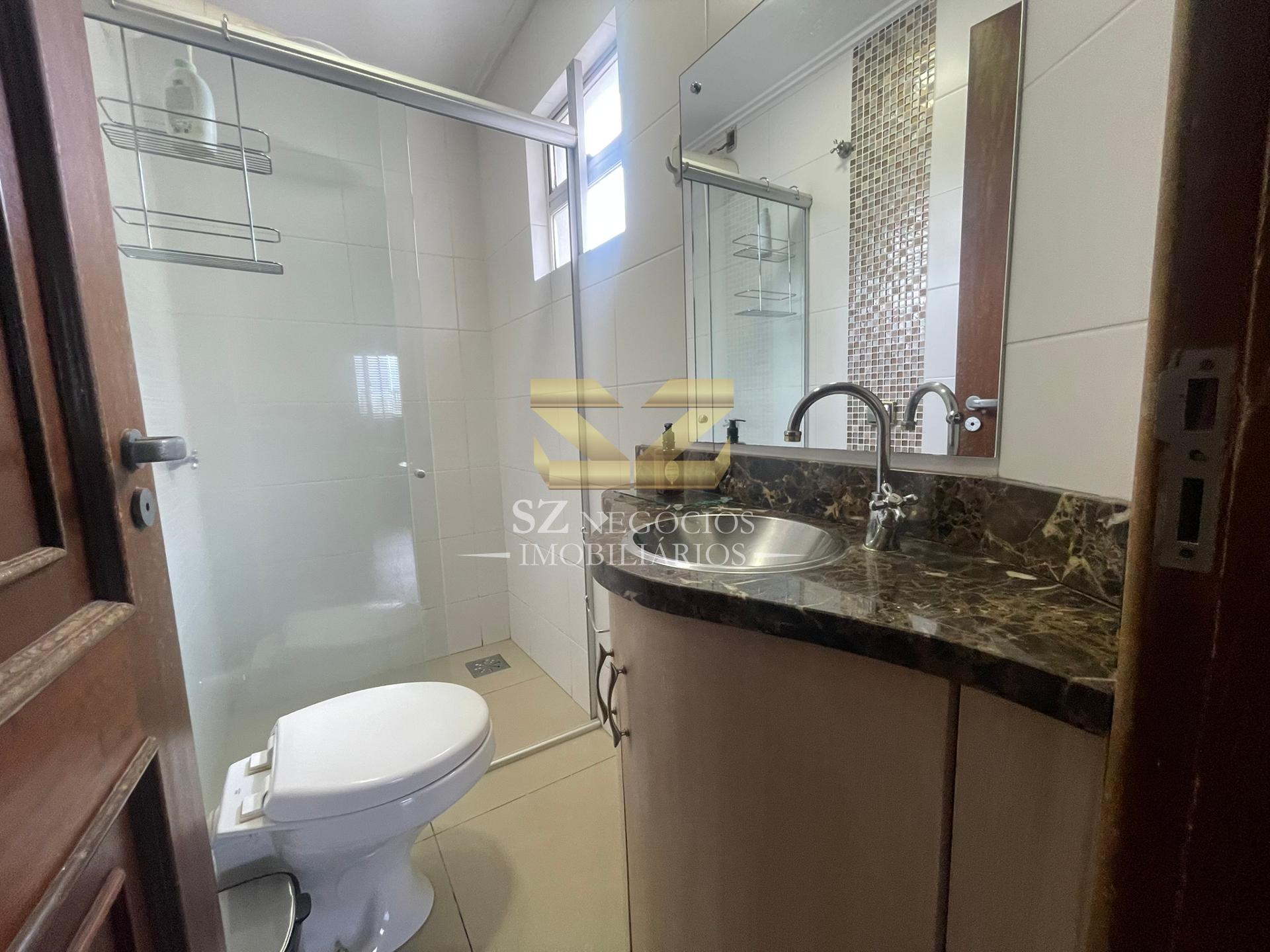 Cobertura Duplex Mobiliada para locação no Edifício Residencial Fernanda, Centro Foz do Iguaçu - Pr.