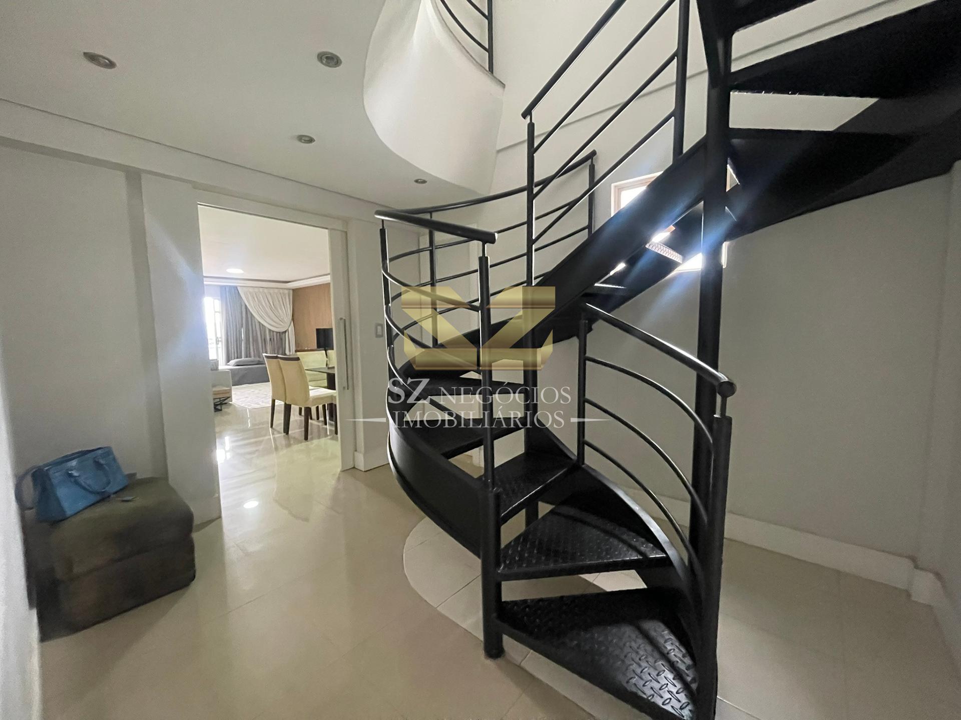 Cobertura Duplex Mobiliada para locação no Edifício Residencial Fernanda, Centro Foz do Iguaçu - Pr.