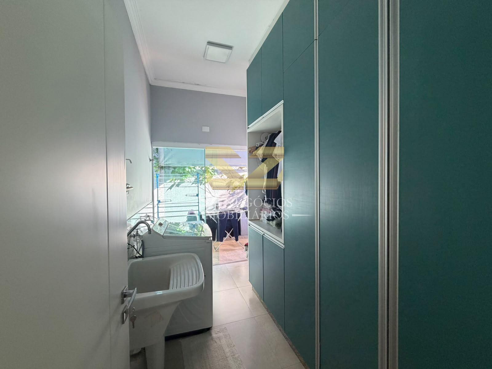 CASA TÉRREA  À VENDA JARDIM SÃO RAFAEL, 2 QUARTOS  1 SUÍTE COM CLOSET, FOZ