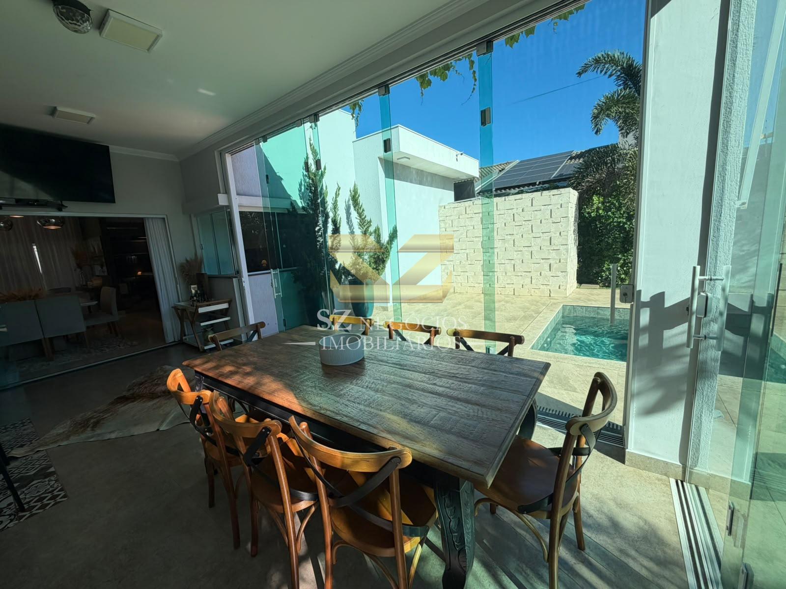 CASA TÉRREA  À VENDA JARDIM SÃO RAFAEL, 2 QUARTOS  1 SUÍTE COM CLOSET, FOZ