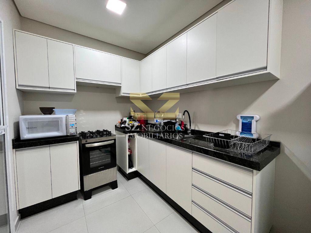 APARTAMENTO À VENDA NO EDIFÍCIO RESIDENCIAL OMORIU, FOZ DO IGUAÇU - PR