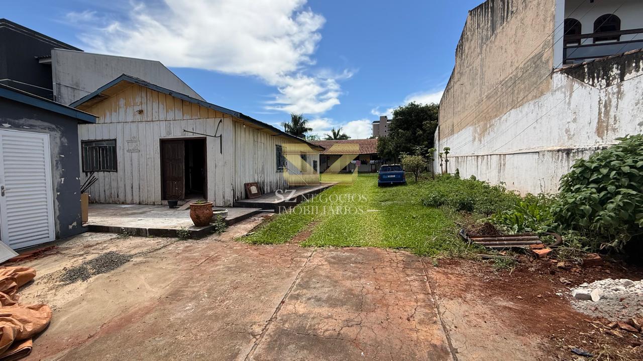 TERRENO COM 652,97 m², LOCALIZADO NO JARDIM PANORAMA, FOZ DO IGUAÇU - PR