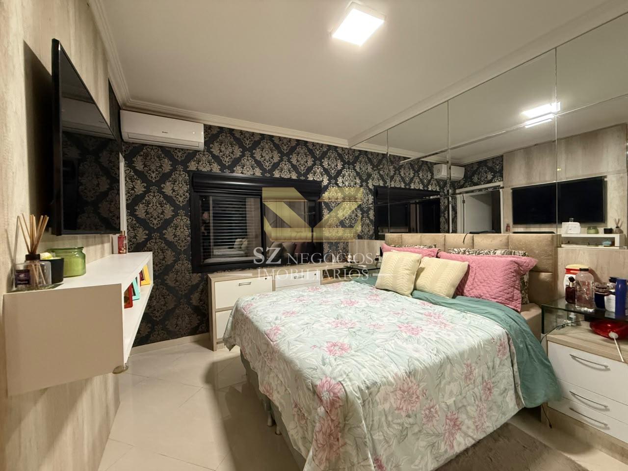 CASA MOBILIADA À VENDA COM 01 SUÍTE  E PISCINA CONJUNTO LIBRA, FOZ