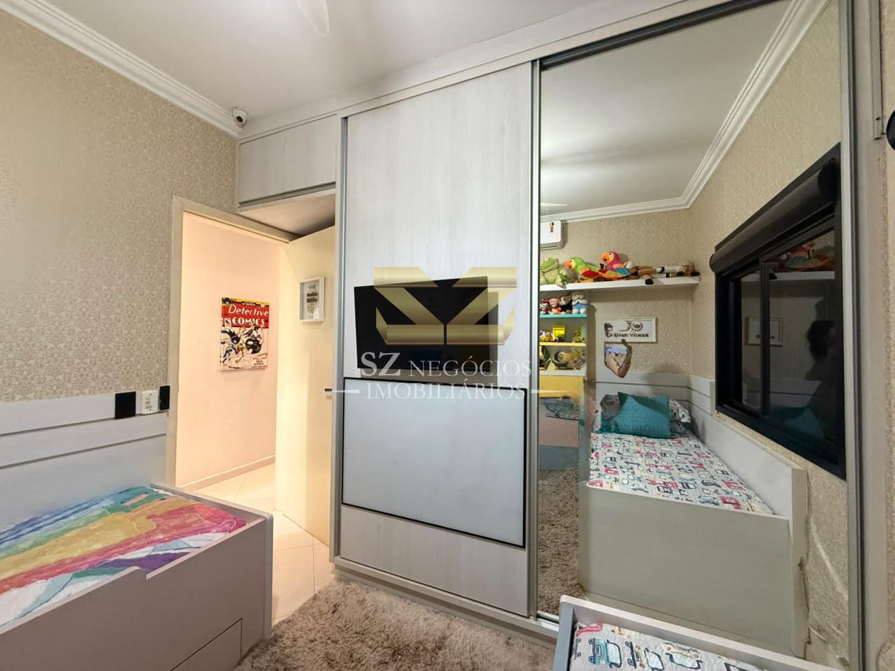 CASA MOBILIADA À VENDA COM 01 SUÍTE  E PISCINA CONJUNTO LIBRA, FOZ