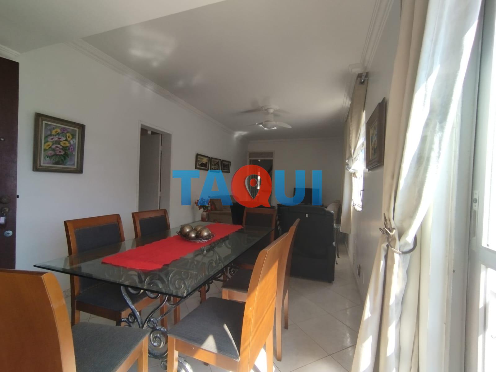 Cobertura duplex à venda , 100 metros da praia do Forre - Cabo Frio RJ.