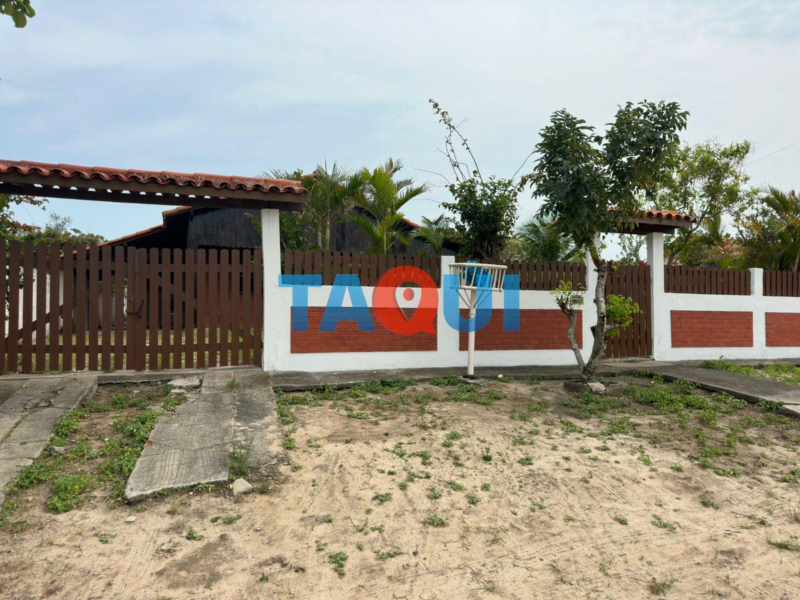 Casa à venda em terreno de 975m , Praia Seca, ARARUAMA - RJ