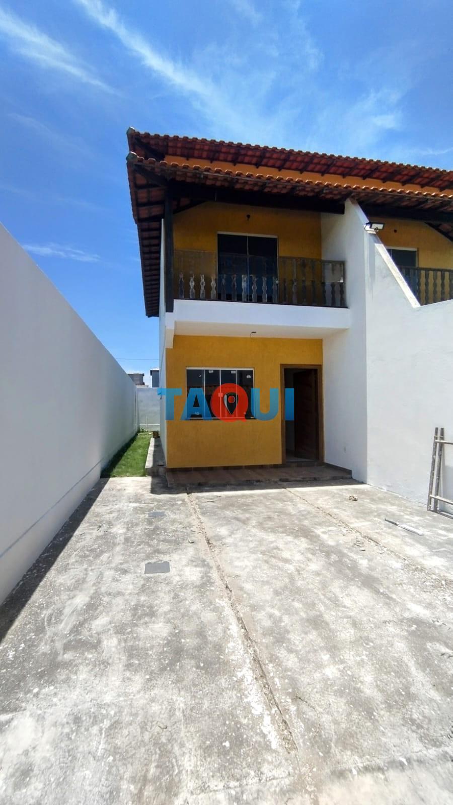 Casa duplex à venda, 2 quartos , sendo uma suíte Colinas do Peró, CABO FRIO - RJ