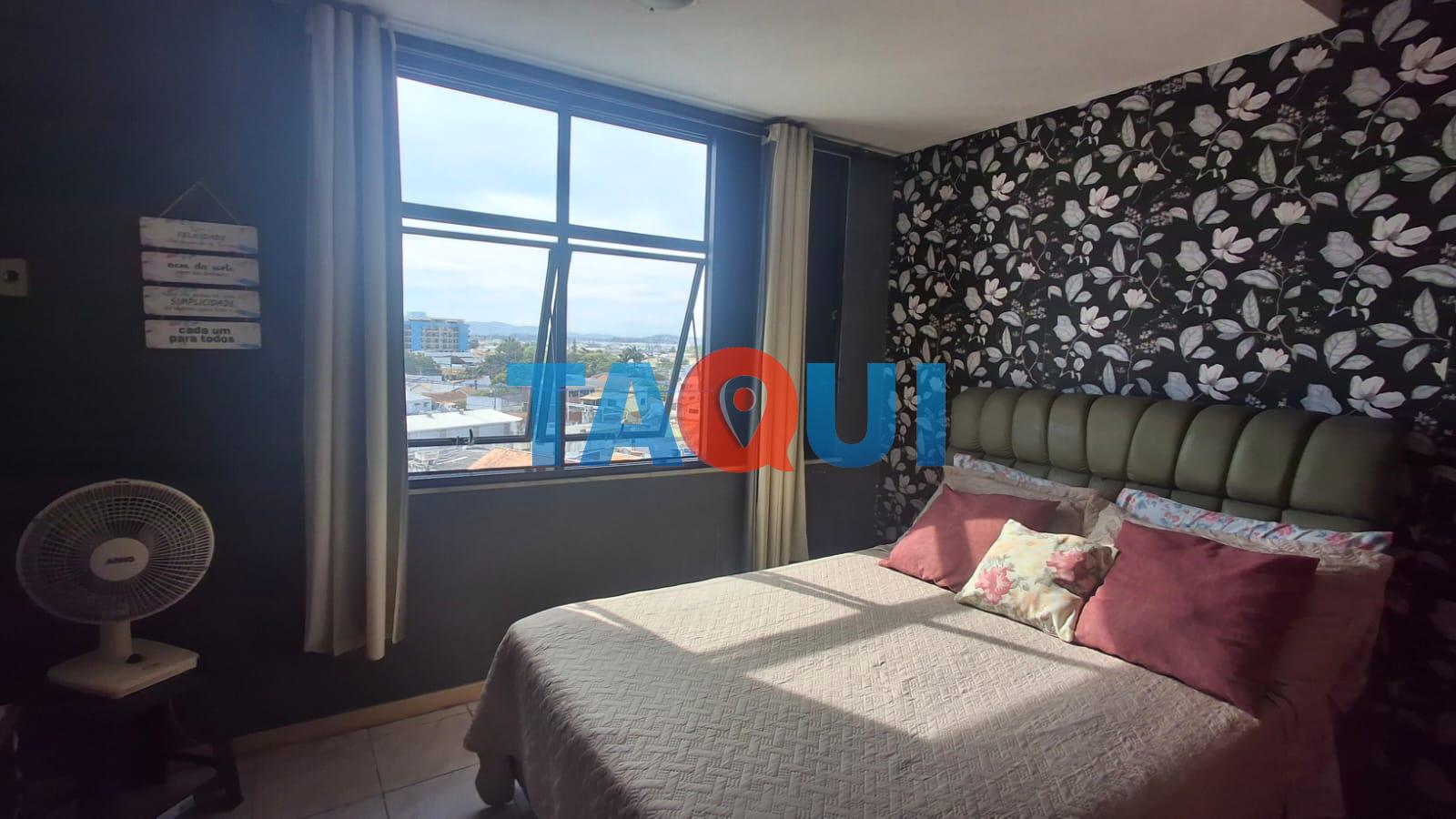 APARTAMENTO À VENDA NO CENTRO DE CABO FRIO-RJ