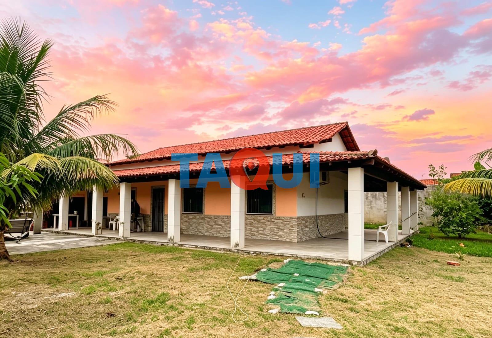 Casa à venda com 3 quartos, piscina em PARATY, ARARUAMA - RJ