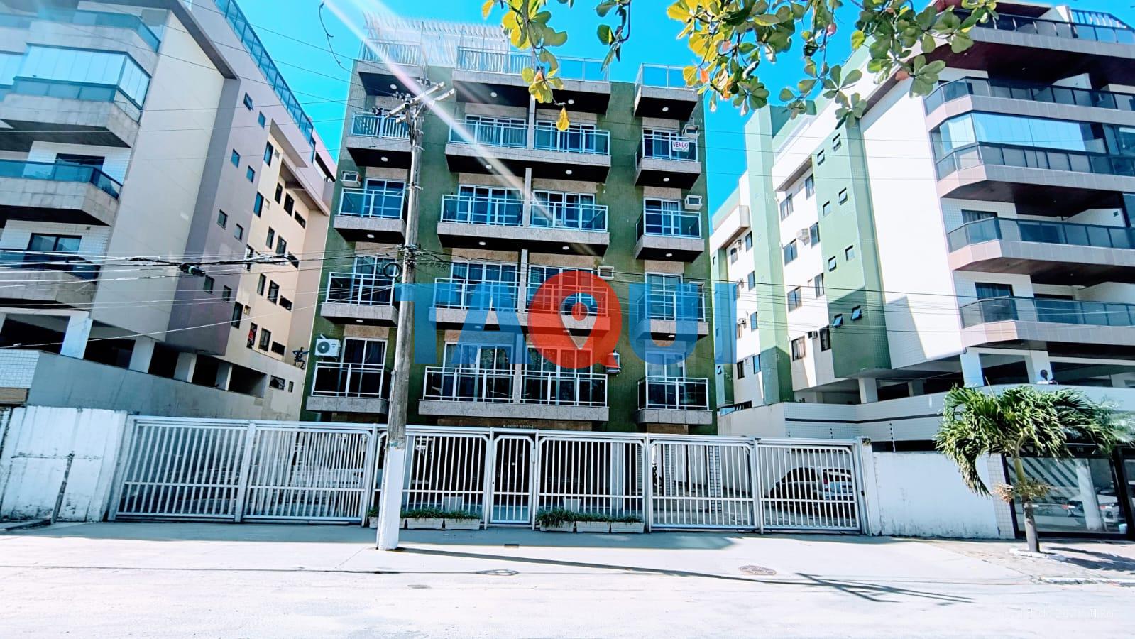 Cobertura dupléx à venda com 3 quartos, sendo 1 suíte e varandas, Passagem, CABO FRIO - RJ