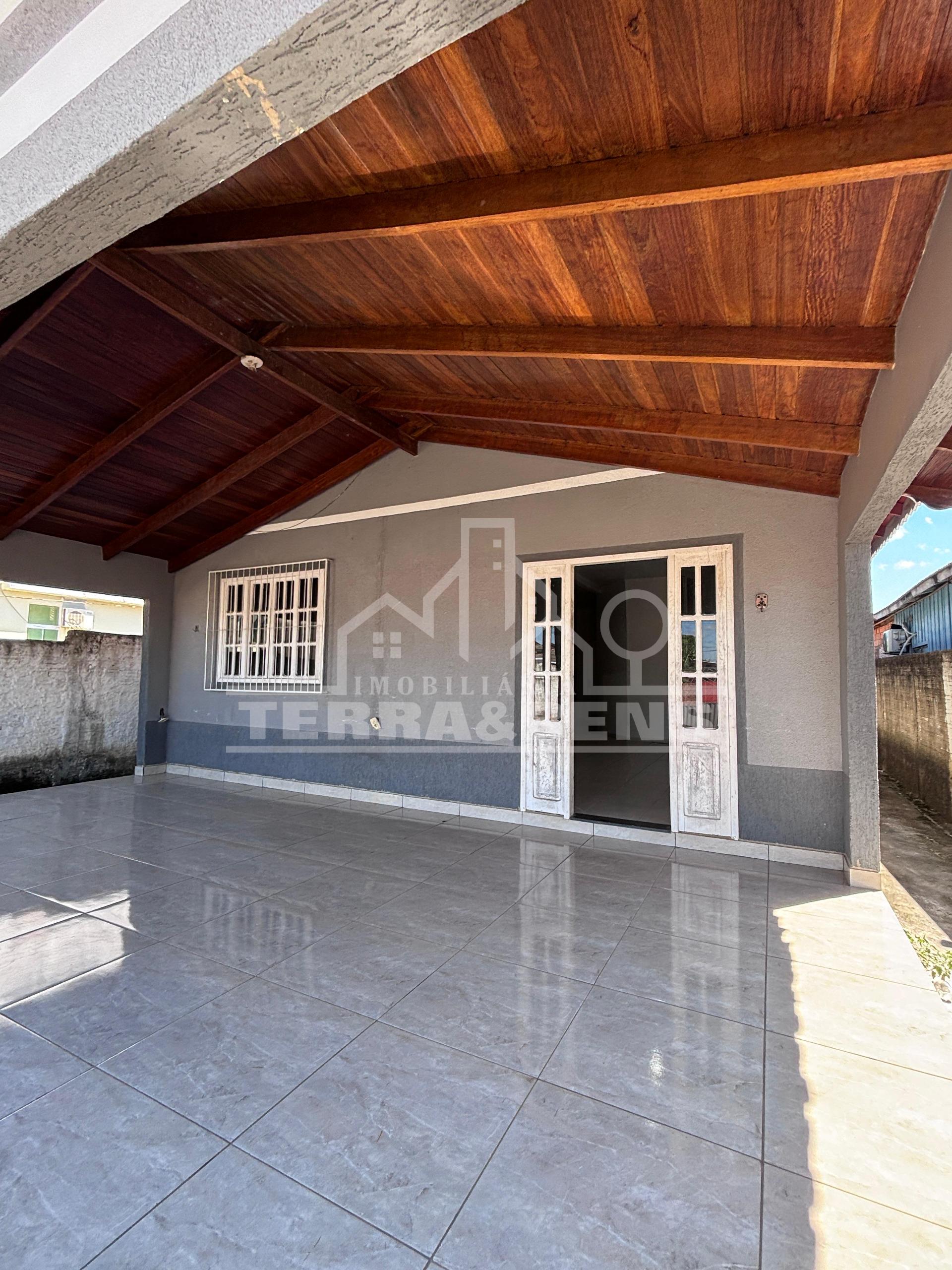 CASA BAIRRO CENTRO AV TANCREDO NEVES 3 QUARTOS 1 BANHEIRO APROXIMADAMENTE 165 METROS QUADRADOS CONST