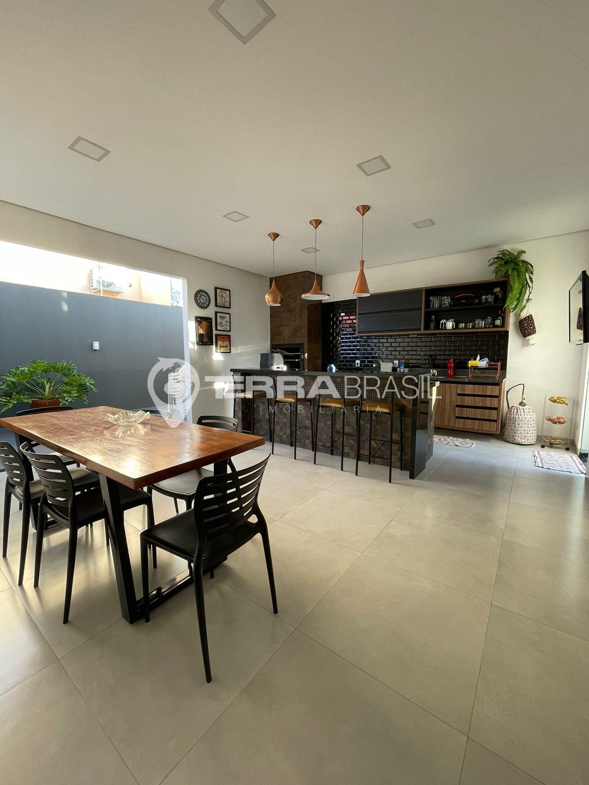 Casa Alto Padrão B. Colina Park em Ji-Paraná-RO