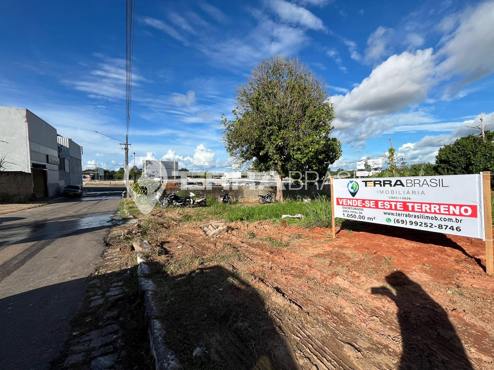 Terreno Comercial à Venda   350,00m ao Lado da Raviera Jeep no...