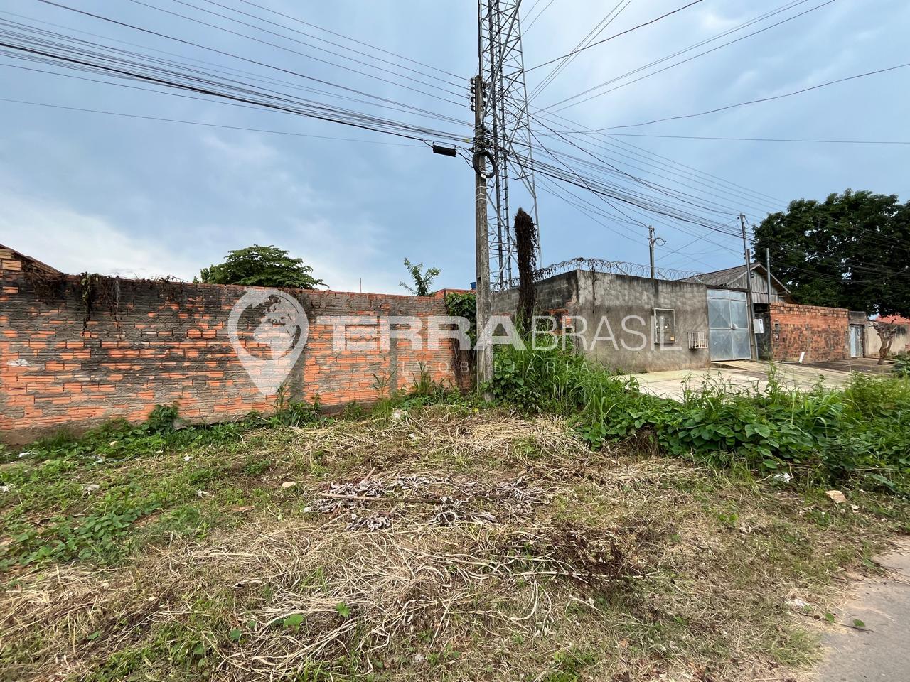 Terreno à venda 12x30m, Bairro Santiago, 1  Distrito JI-PARANA...