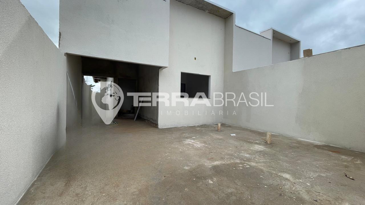 Casa com cozinha ampla à venda B. Araçá em Ji-Paraná - RO