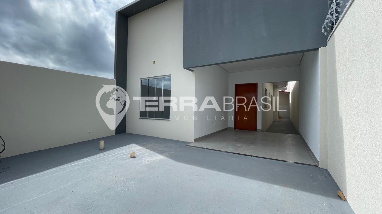 Casa com 102m  construídos à venda B. Araçá em Ji-Paraná-RO