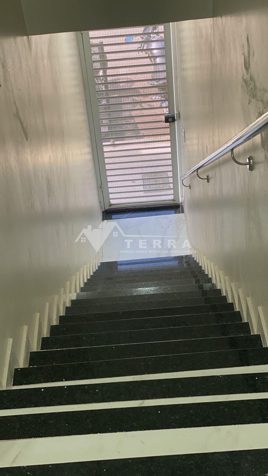 Aluga-se salas comerciais no Centro - Barreiras - Ba