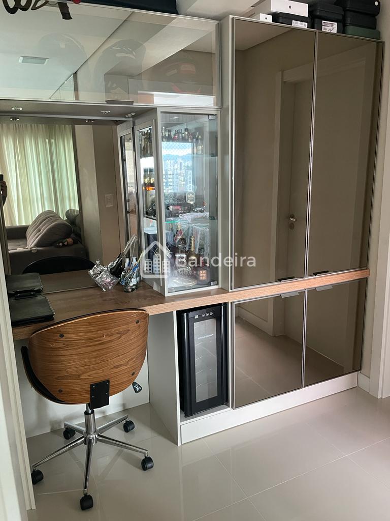 Apartamento mobiliado em Home Club Completo Bairro Nobre Ressa...