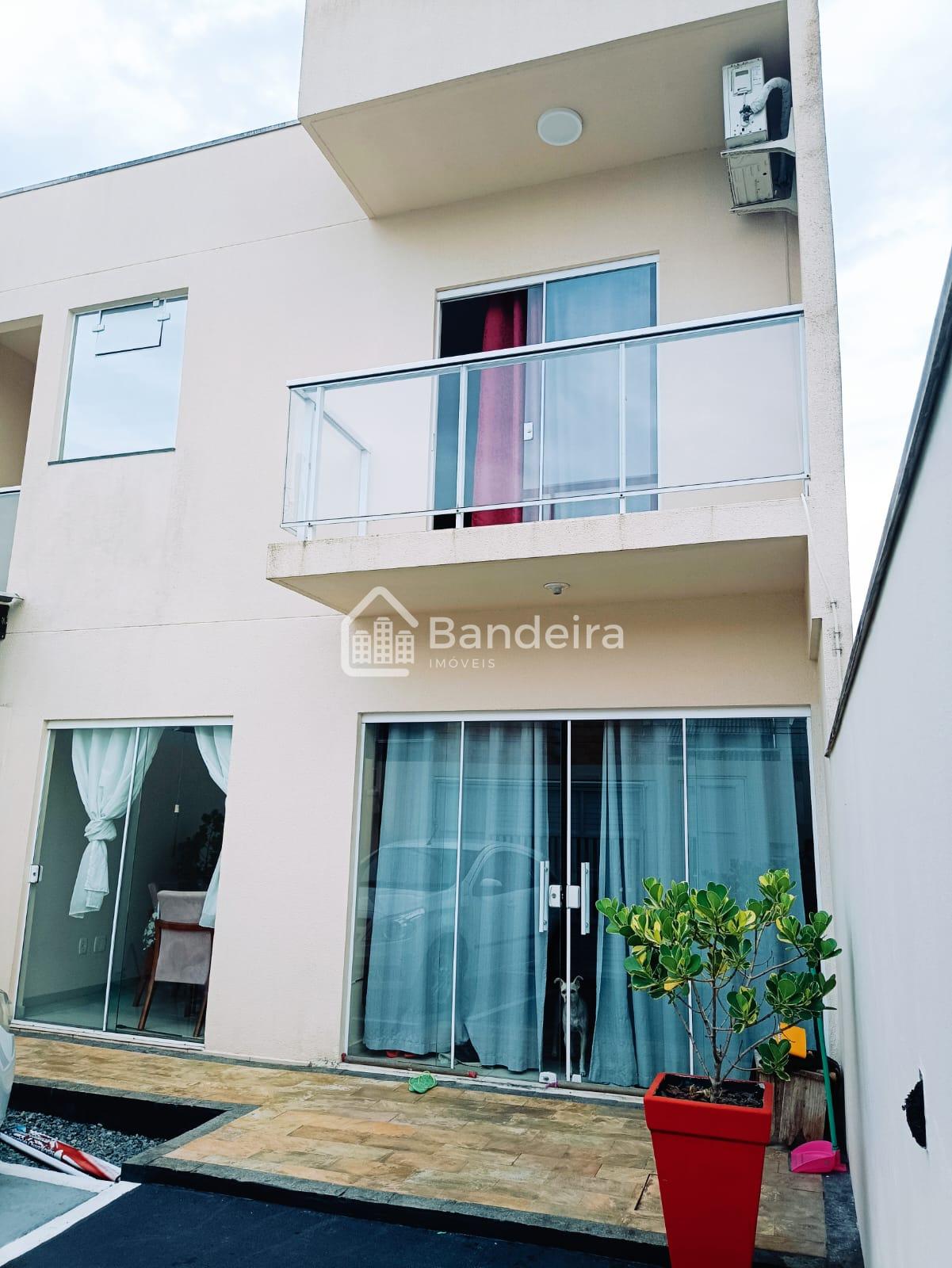 Sobrado Alto padrão em acabamento 100 m2 construído  Total  18...