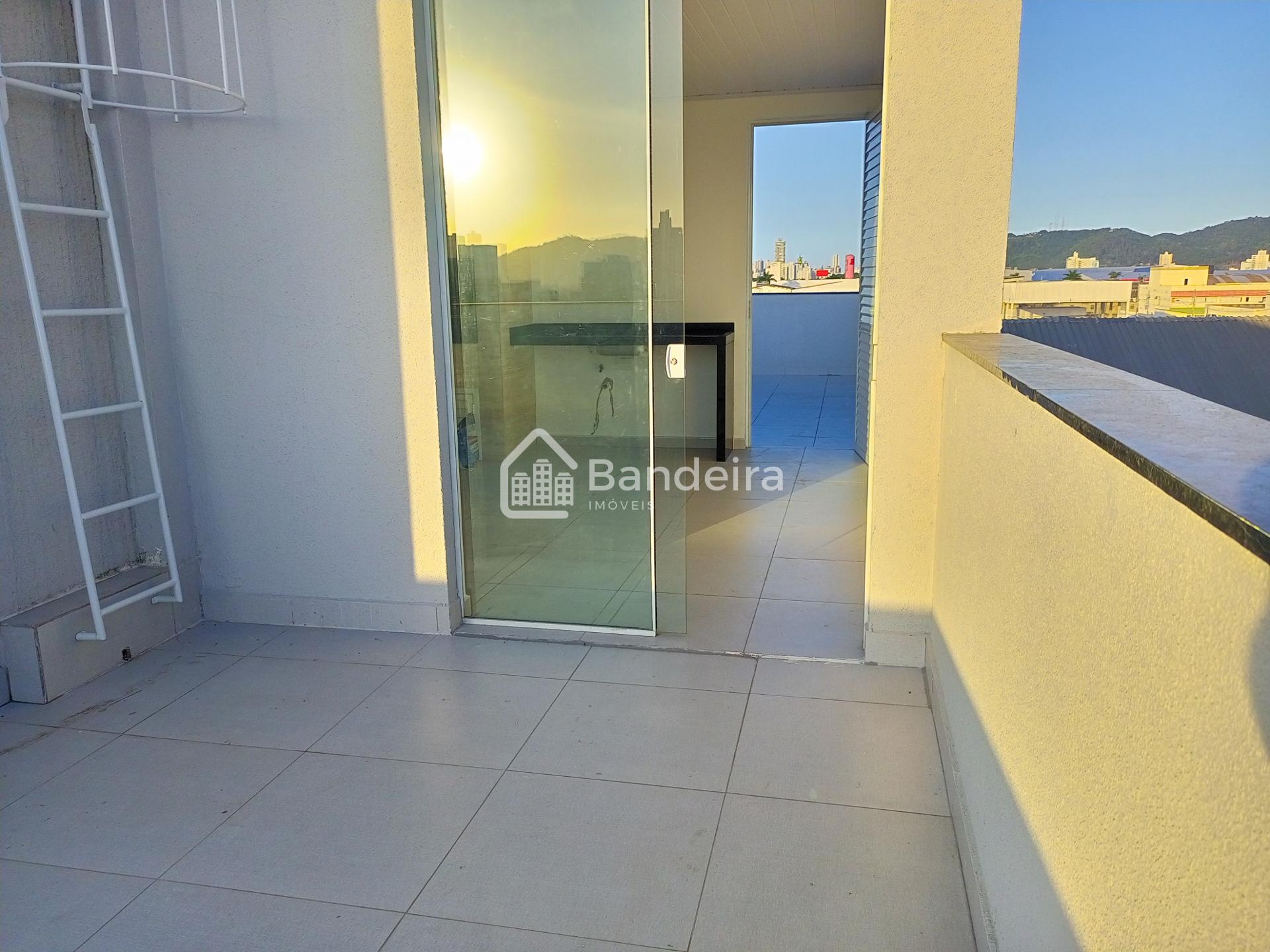 Apartamento diferenciados com dois quartos sendo um suite de 8...