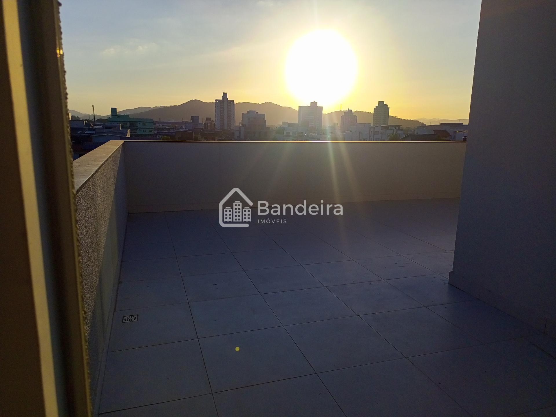 Apartamento diferenciados com dois quartos sendo um suite de 8...